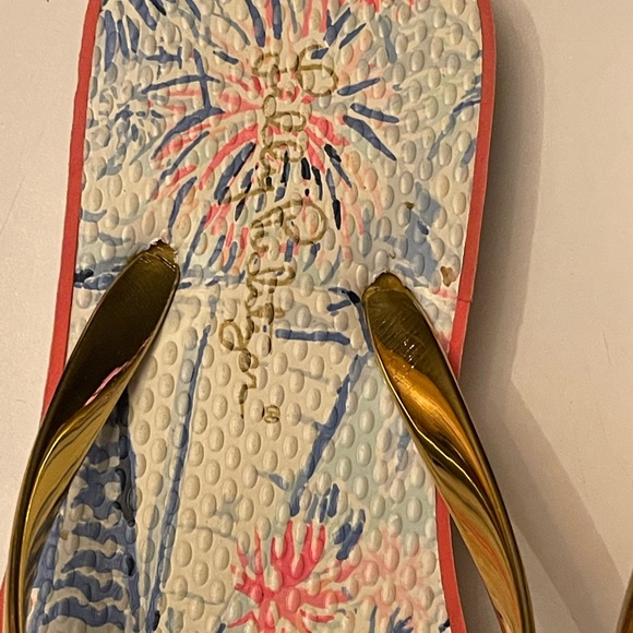 Lilly Pulitzer Floral Flip Flops - Picture 4 of 9